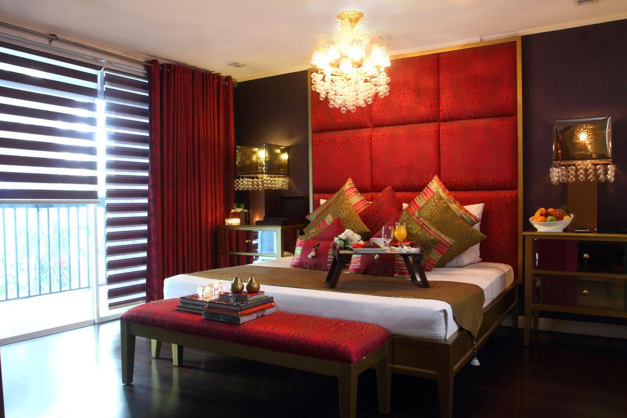 The Sulo Riviera Hotel Quezon City Esterno foto